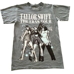 Taylor Swift The Eras Tour 2023 Official Crew Neck Short Sleeve Tshirt Tee Med